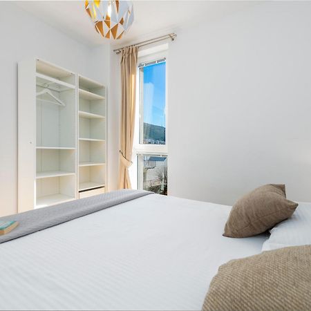 Oyo Deluxe Apartments Dubrovnik Luaran gambar