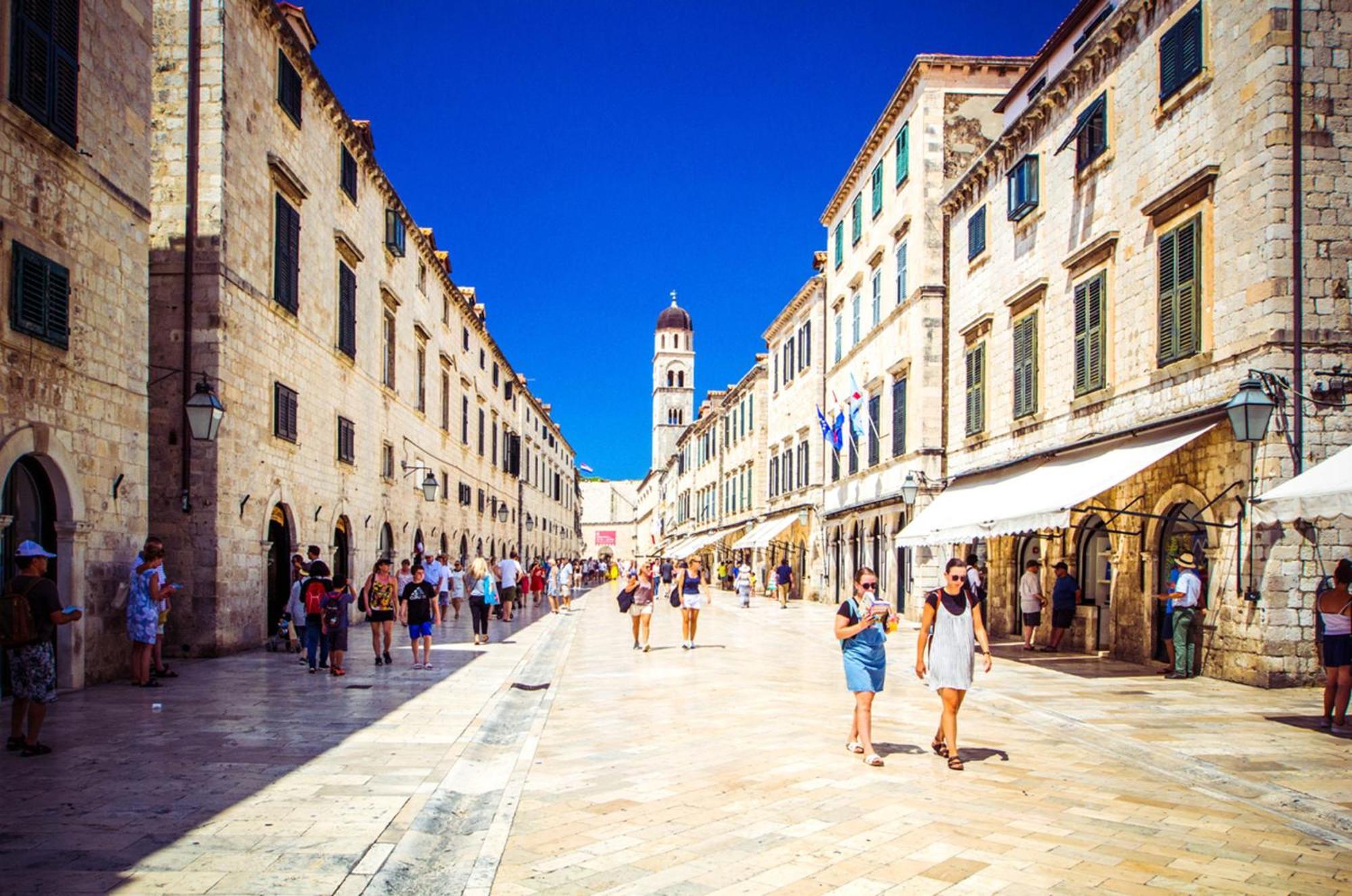 Oyo Deluxe Apartments Dubrovnik Luaran gambar