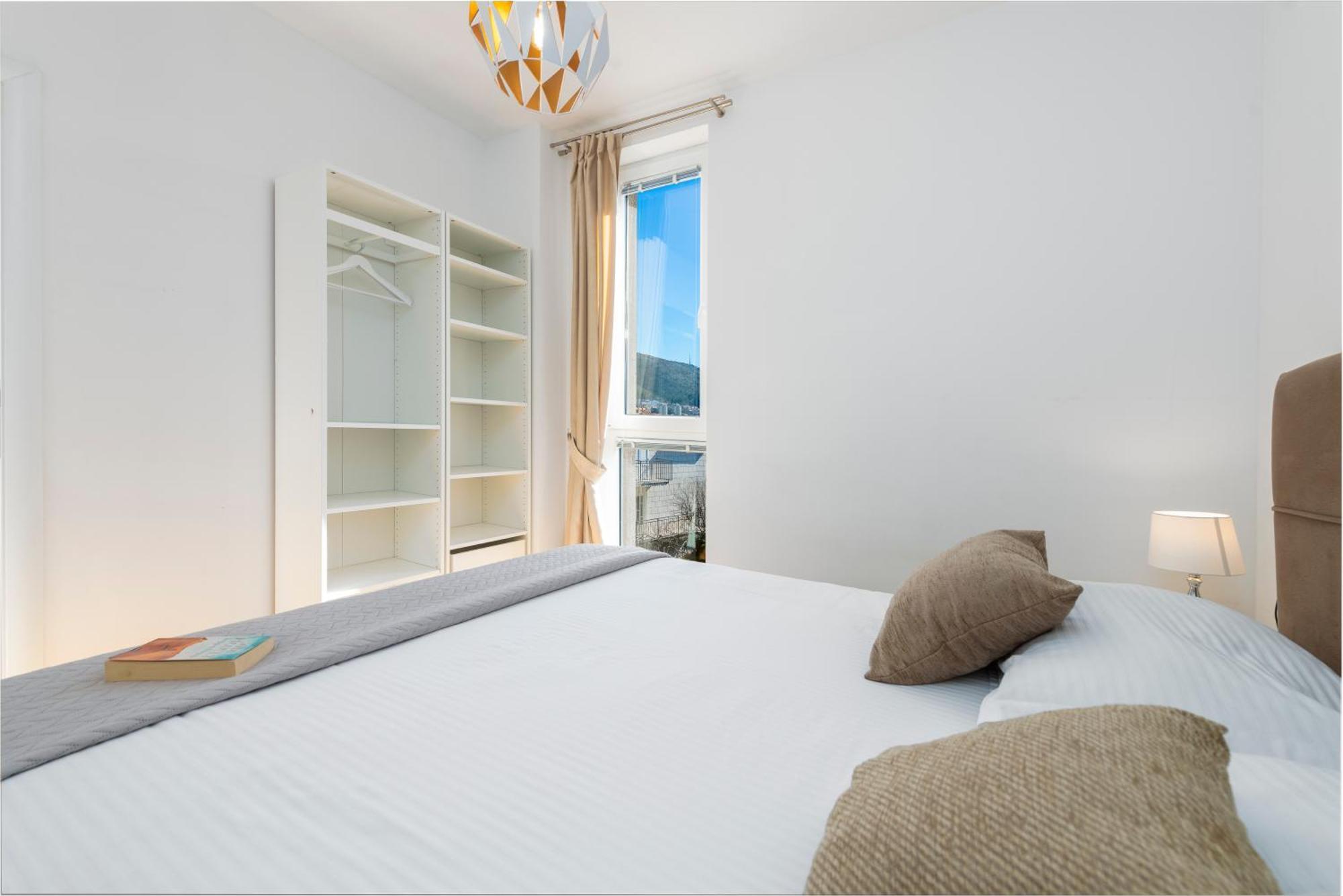 Oyo Deluxe Apartments Dubrovnik Luaran gambar