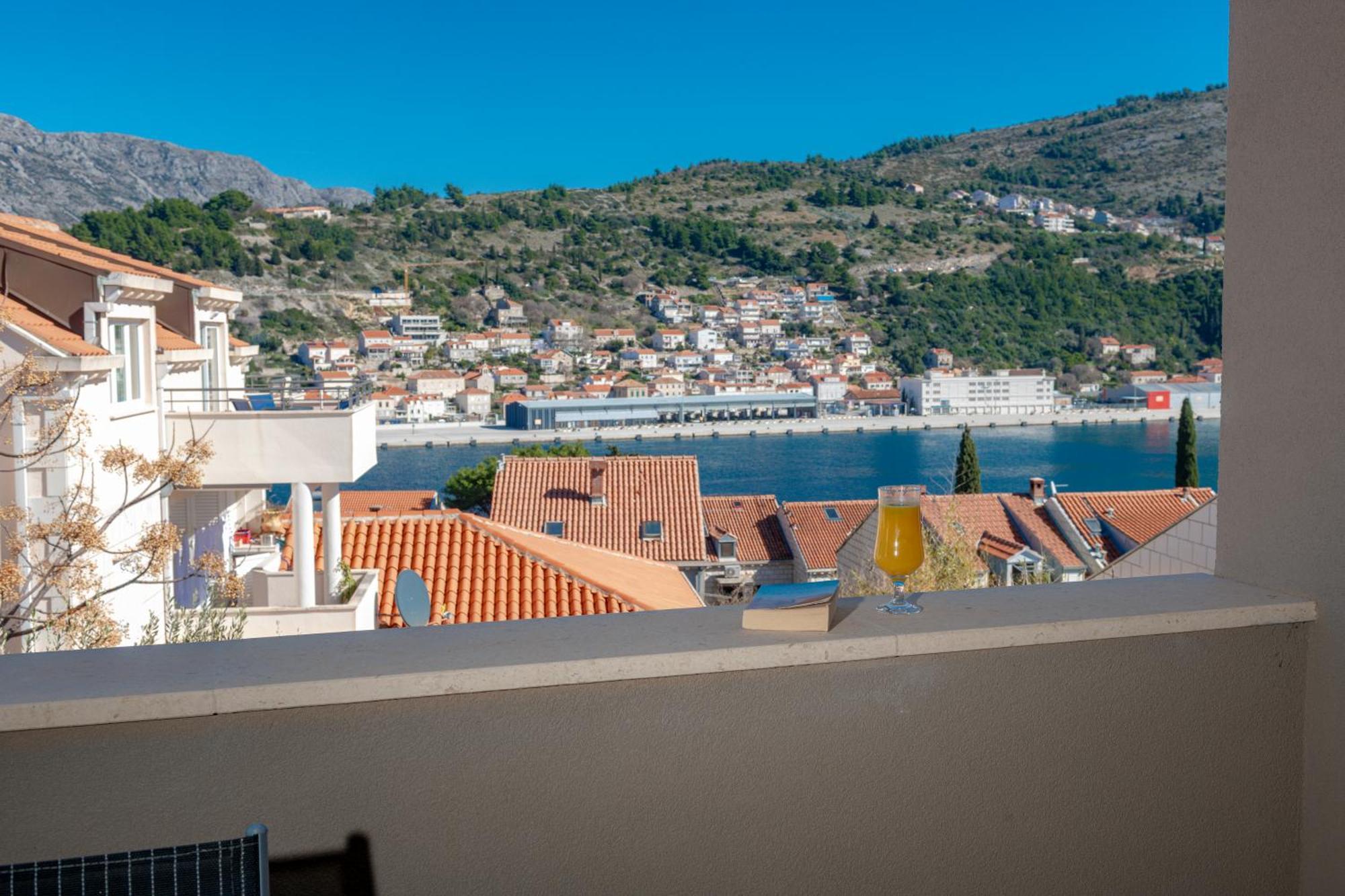 Oyo Deluxe Apartments Dubrovnik Bilik gambar